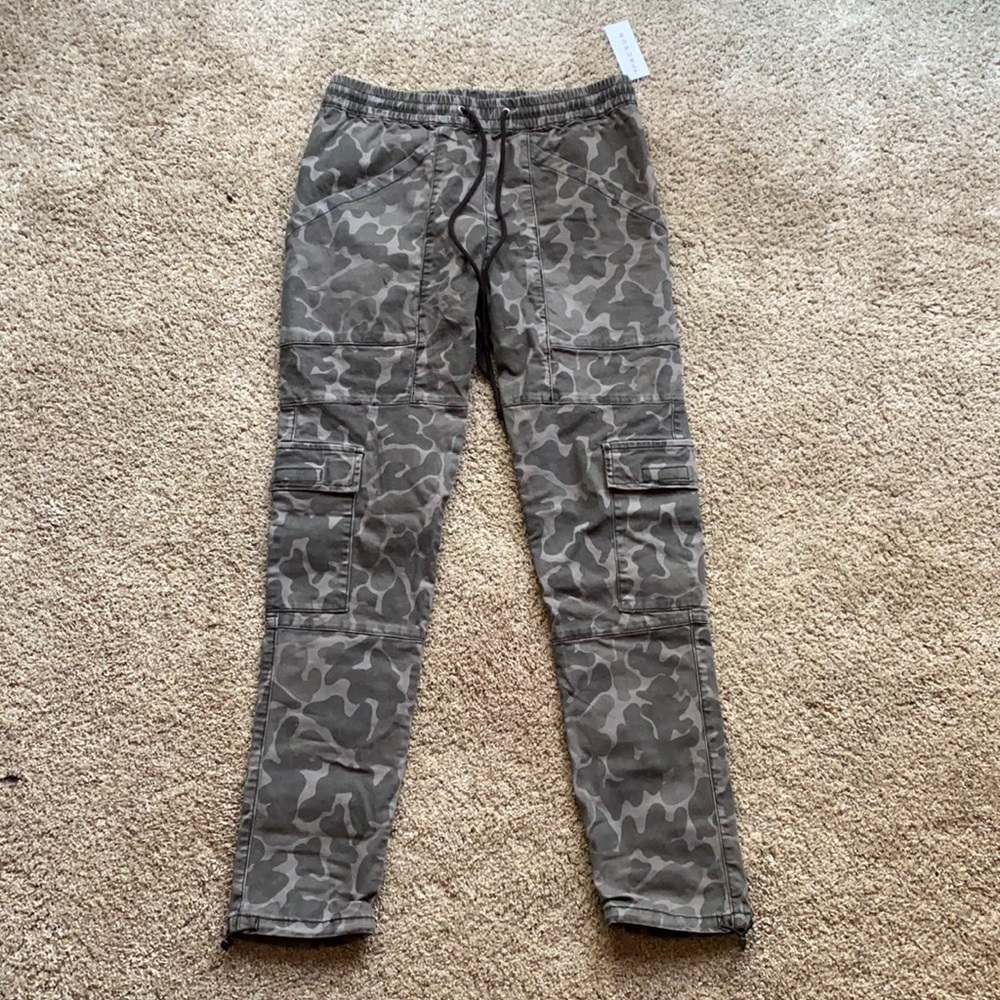 MENS CAMO CARGO PANTS